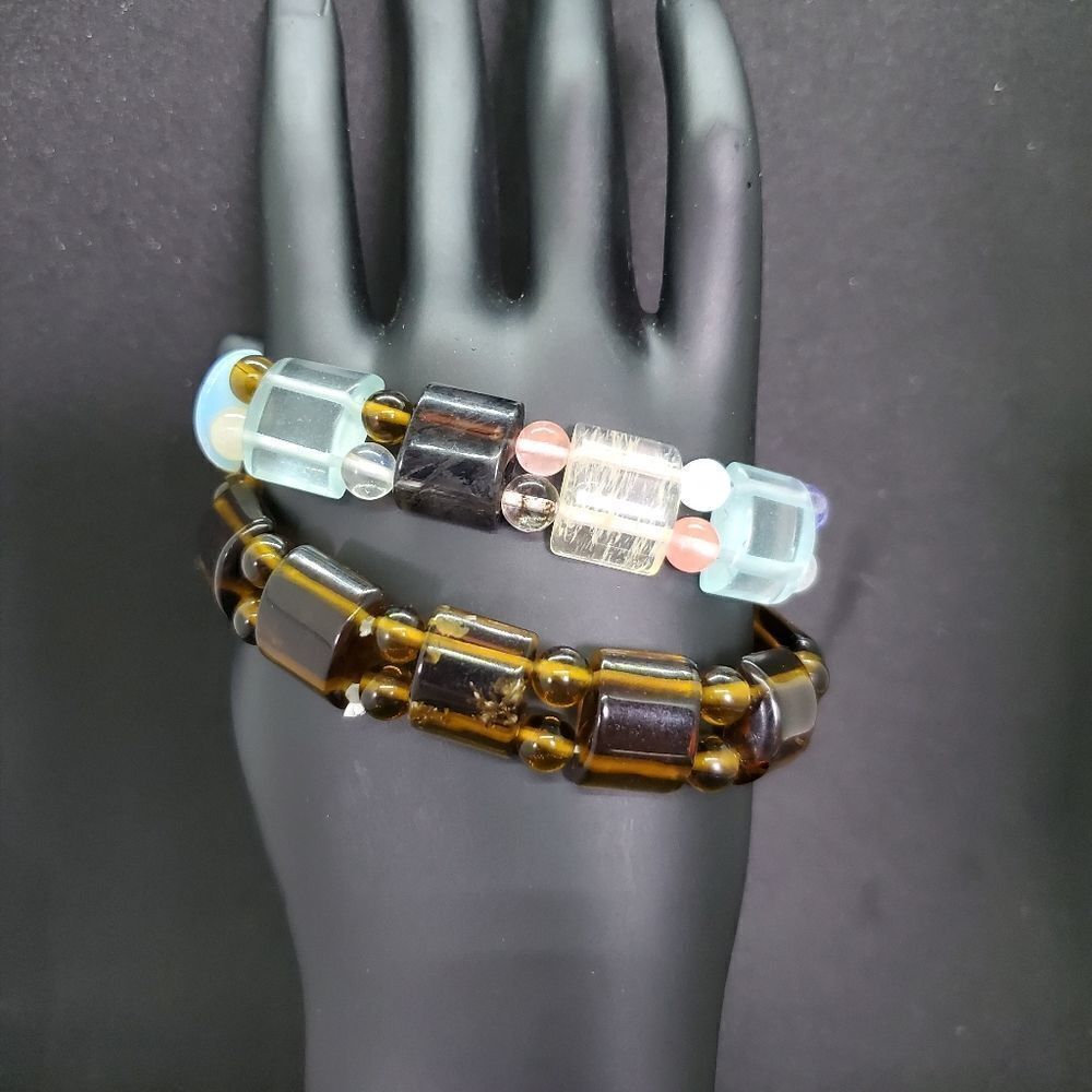Set of Bracelets - Picture 4 of 15